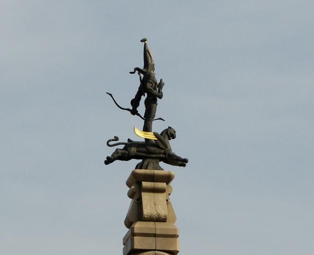 Golden Warrior Monument